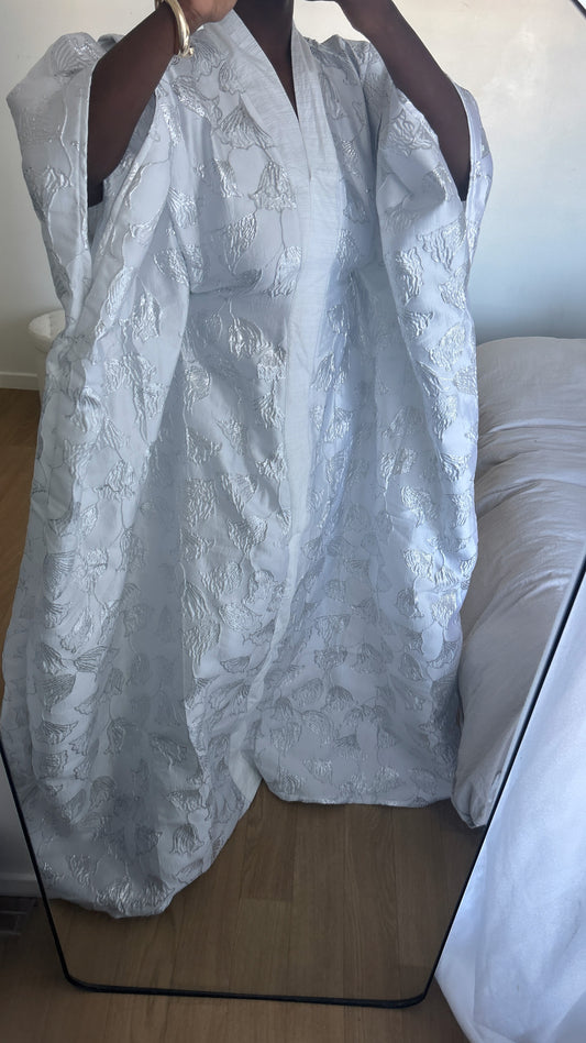 Robe Syra